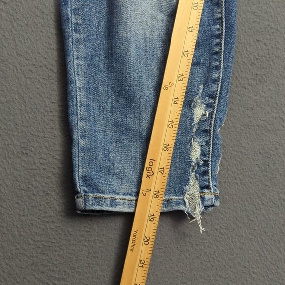 Judy Blue Jeans Women's 14W Blue Skinny Fit Capri Distressed Denim - Picture 6 of 11